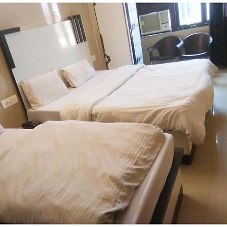 A Premium Hotel Sheeva Inn Near Temple - Fully Air Conditioning - Best Hotel Kankhal Esterno foto