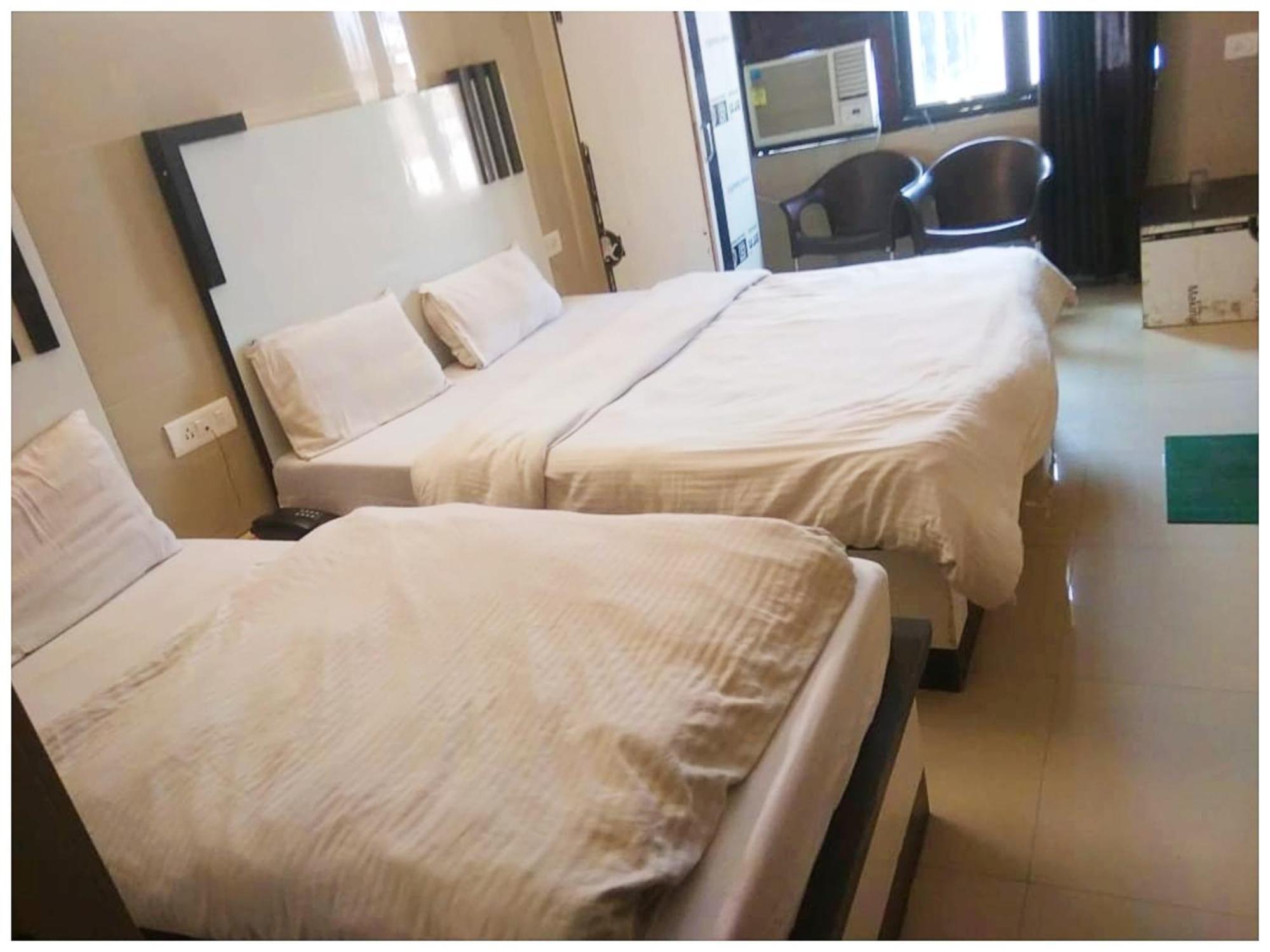 A Premium Hotel Sheeva Inn Near Temple - Fully Air Conditioning - Best Hotel Kankhal Esterno foto