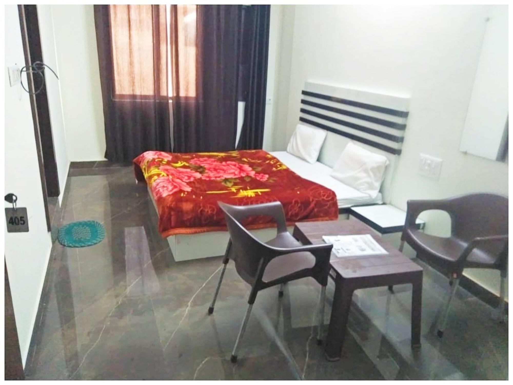A Premium Hotel Sheeva Inn Near Temple - Fully Air Conditioning - Best Hotel Kankhal Esterno foto